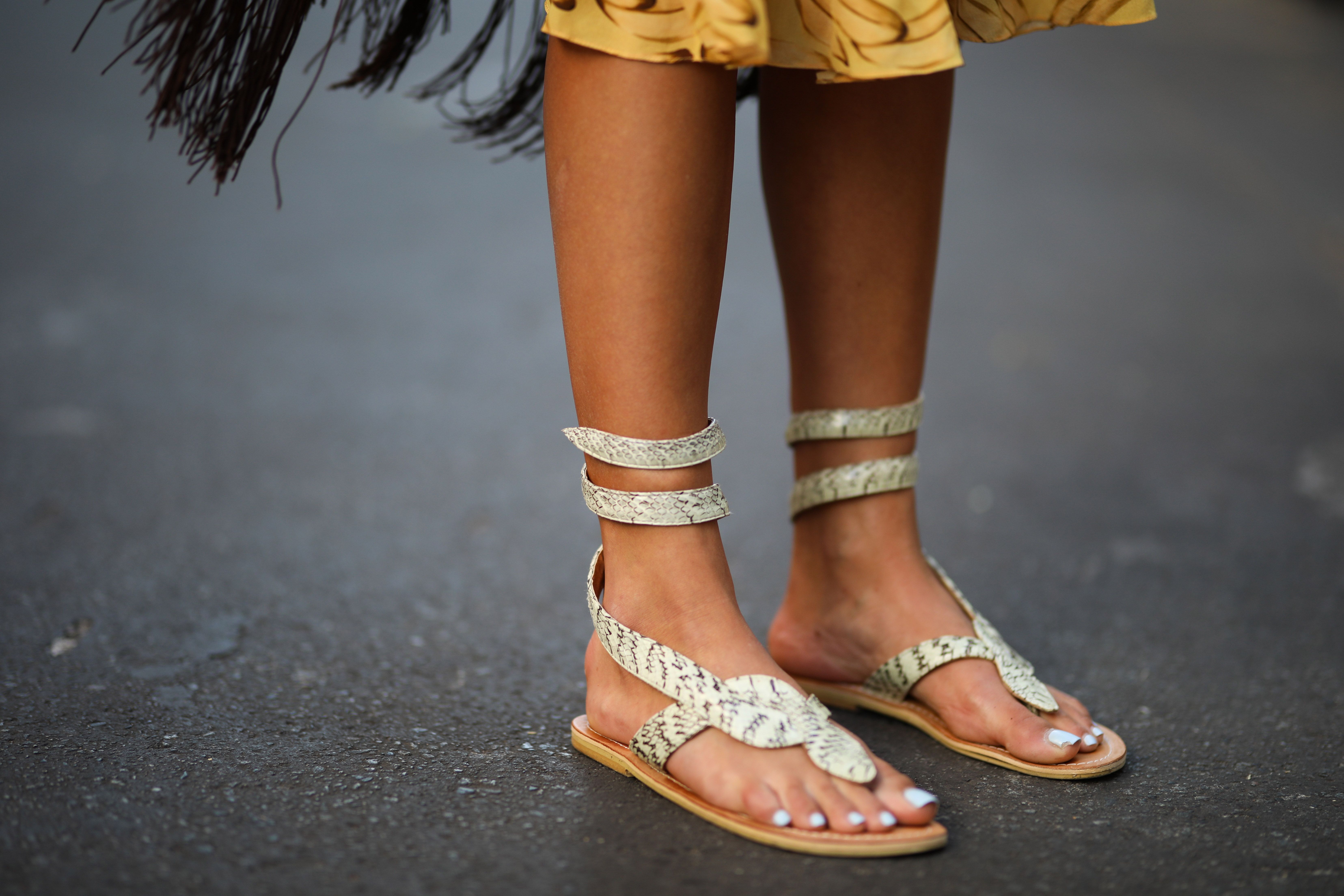 Definitive guide: How to wear your sandals with style this summer