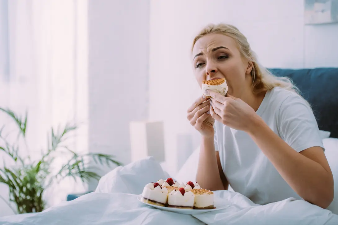 Controla la ansiedad por comer con estos consejos prácticos